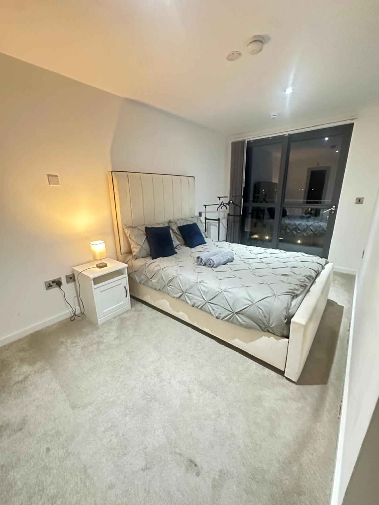 Modern Duplex Centre Apartment *
